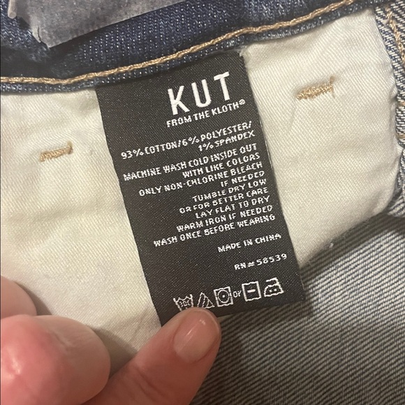 Kut from the Kloth straight leg jeans size 4 - Picture 3 of 4